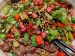 小炒黄牛肉拌粉-包小笼·金牌汤包(中山路店)