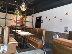 -回味餐厅(枫林路通程商业广场店)