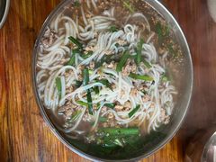 -正宗杨记普洱酸醋米线(总店)