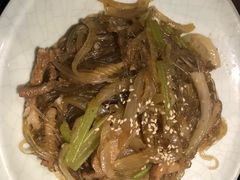 牛肉炒粉丝-猪啊牛呀羊啊铜盘烤肉(正大广场店)