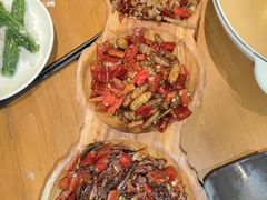 -隔壁老王·家常云南菜(花巷店)