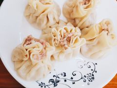 鲜肉冬笋烧麦-四时春点心店(公园大观吉富绅花园店)