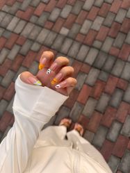 -芊冉•美甲美睫纹绣