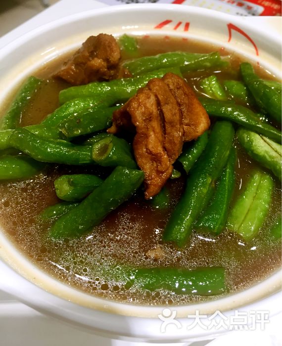 原汤排骨炖豆角