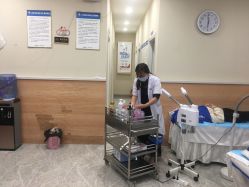 -痘院士专业祛痘皮肤管理