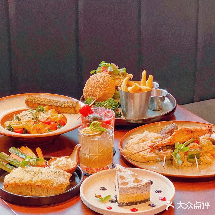 🔵城市里的野餐西餐厅,总是有人误解它的名字‼️
