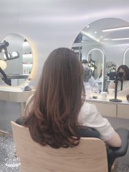 -Tloml salon