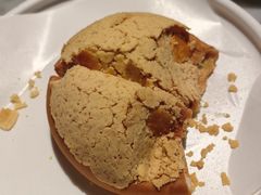 -蝴蝶里·粤菜·点心(滨江龙湖店)