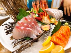 -一本钓鲔鱼屋