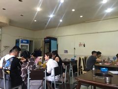 大堂-金明姬和众烧烤店(东铁营店)