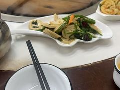 -农家乐大锅台铁锅炖(四流中路店)