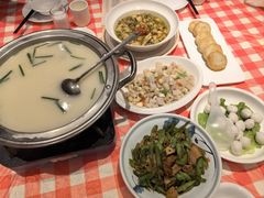 -巴陵全鱼席(湖南老字号汴河街店 )