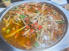 老街鲜锅兔-厨神老街兔·淳朴人家店(盐帮菜风味名店)