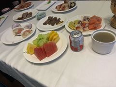 -云顶旋转自助景观餐厅