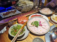 -城墙拐拐火锅(三峡广场黑金冠店)