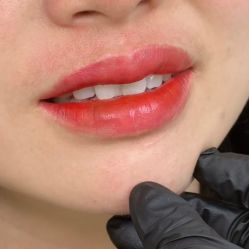 -韩美绣·骨相纹眉·洗眉美瞳线