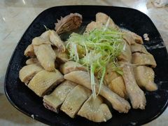 盐焗鸡-禄源公·老莞诚饭店