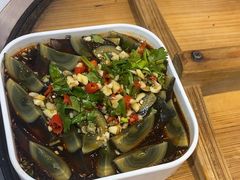 -鲁员外地锅鸡地锅鱼(古墩路店)