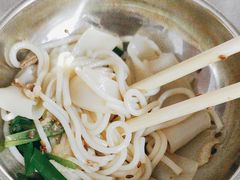 -正宗杨记普洱酸醋米线(总店)