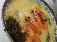 -明呈黄鱼面馆(斜土路店)