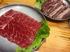 -青瓦炭韩潮烤肉(花园道店)