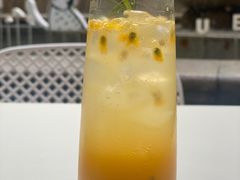 -潮一不贰·法式甜品·生日蛋糕·西式简餐(外滩店)