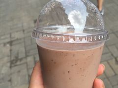 -志龙皇冠吃货椰子铺