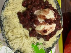 抹茶蜜豆冰-MOMO冰品·生巧汤圆(红桥店)