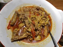 -巢爷老味(东方红店)