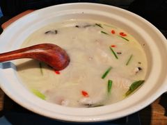 三峡江团鱼炖汤-老阿爸鲜鱼土菜(昆山花桥店)