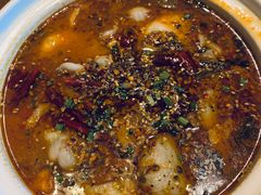 -云海肴·汽锅鸡·云南菜(天山百盛优客店)