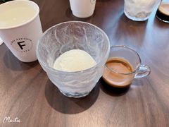 -Fridi Patisserie Cafe