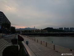 -青岛嘉年华主题乐园