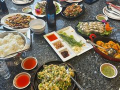 -光海鲜鱼翅餐厅(叻差拉披色路店)