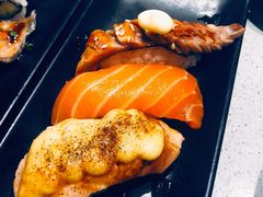 三文鱼腩卷-万岁寿司(万国店)