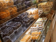 面包甜点陈列柜-幸福蛋糕坊(金顶街店)