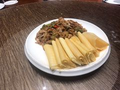 -郑庄脂渣海鲜楼(九水路店)