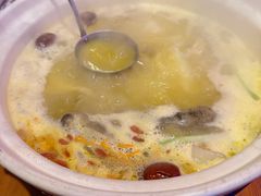 海参花胶鸡汤底-海煮叹鲜·粥底火锅·港式海鲜打边炉(赛银国际广场店)