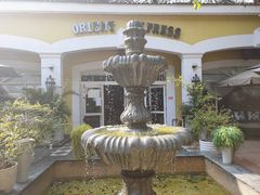 -火车头法国西餐厅