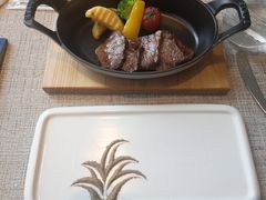 薄片菲力牛排-香樟花园法式铁板烧(恒隆广场店)