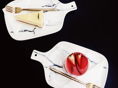 -UNI UNI(环亚凯瑟琳店)