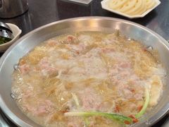 -老来福·非遗酸汤兔(凯旋路店)