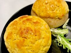酥皮叉烧包-白天鹅宾馆-宏图府餐厅