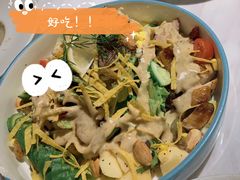 牛油果坚果烤鸡沙拉-Gray Whale 灰鲸餐厅(北美N1店)