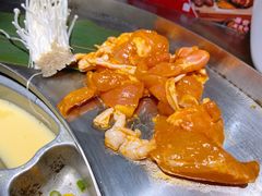 秘制鸡腿肉-哈哈碳都·牛肋条无限自助烤肉(台江万达店)