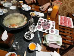 -景明轩•养生酸汤鱼火锅 云贵鲜菌 现舂野果酸汤(王寨小区店)