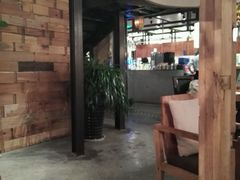 android_upload_pic-漫咖啡 (CCPAPK创意港店)