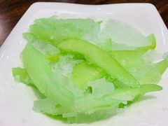 -超越炭火牛蛙火锅鸡(河东店)