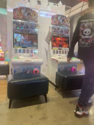 -探奇乐园蹦床公园(日月广场店)