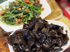 -彭记铁锅肥肠(东四总店)